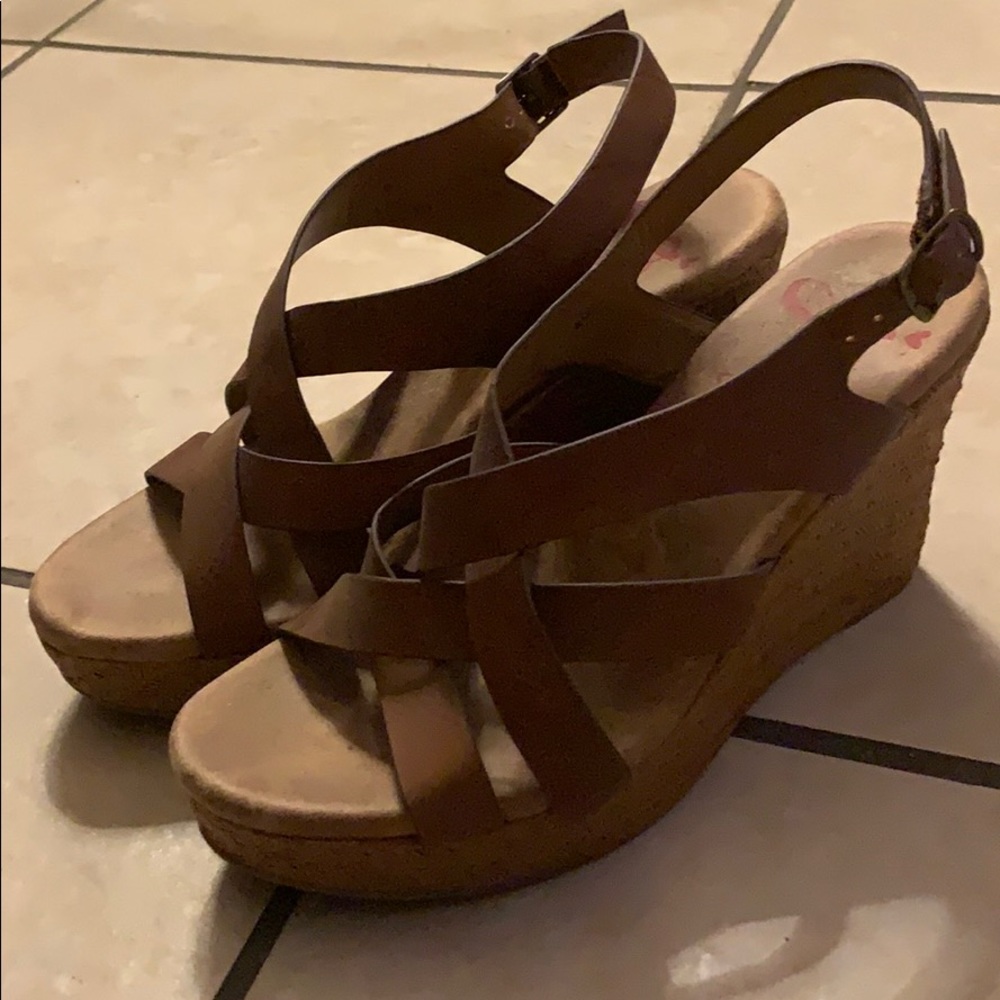 Tan Woven Wedge Sandals: Women’s Size 9